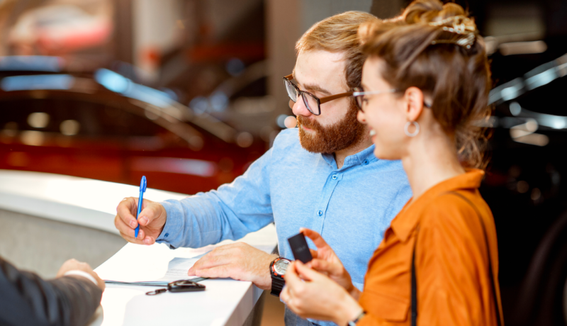 Qui doit renouveler la carte professionnelle immobilière